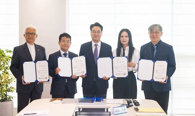 안민석 교육감, 제1호 결재로 ‘폰 프리 스쿨’ 추진계획 서명