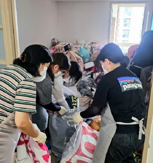 LH주거복지재단, 저장강박 세대 주거환경 대대적 개선