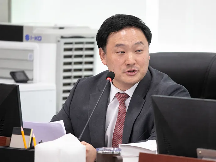 고준호 전 도의원, 재정 비상은 지사가 선언하고, 원인 검증은 ‘시빗거리’?