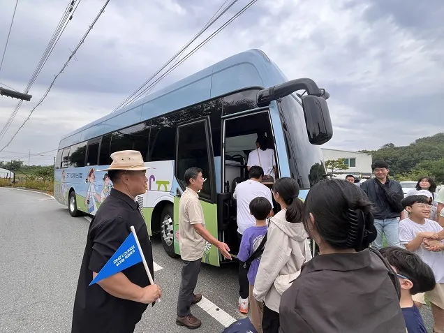 파주도시공사, 무장애 관광 차량 첫 운행 시작