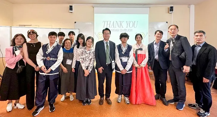 안민석 교육감, OECD 방문... ‘폰프리 스쿨·RAS 경기 문예체 교육·벽깨기’ 국제사회에 알렸다